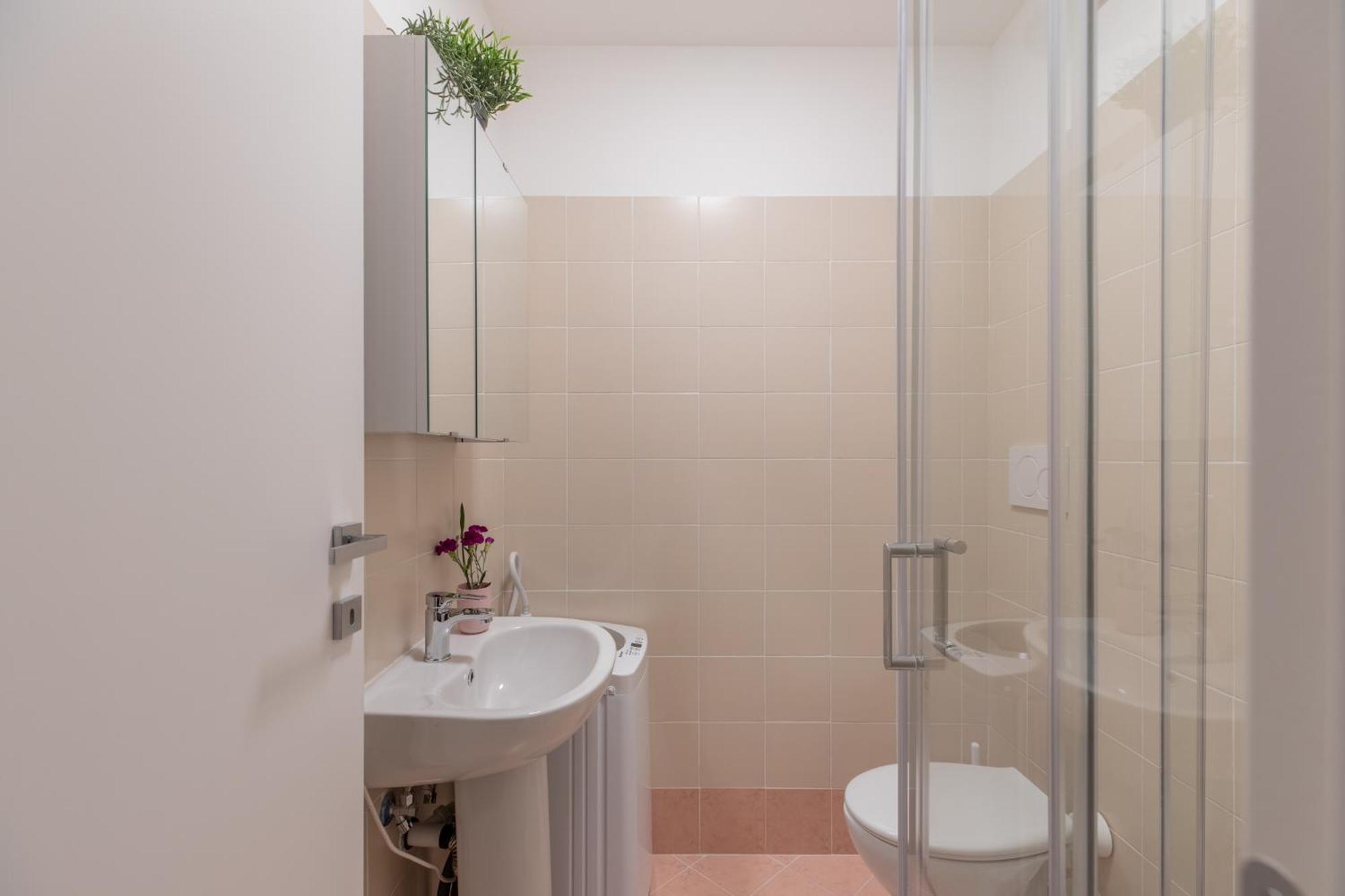 Iflat Bright Brand New 3-Bedroom Apt In Monti Roma Ngoại thất bức ảnh